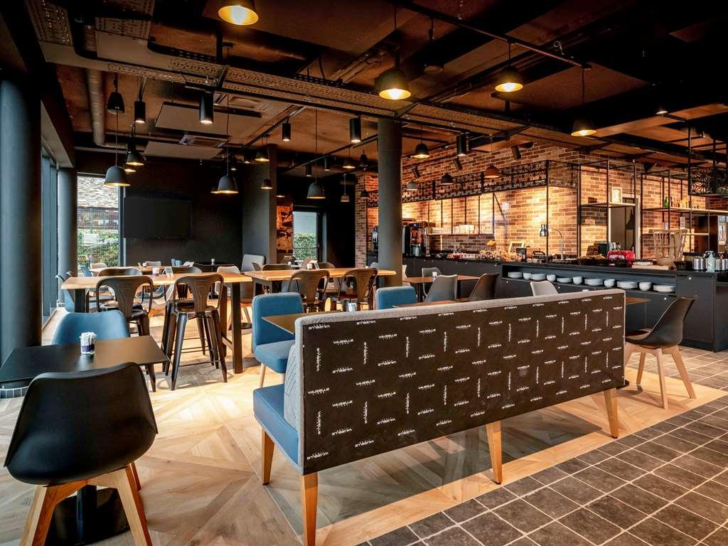 Ibis Styles Valenciennes Petite Foret Esterno foto